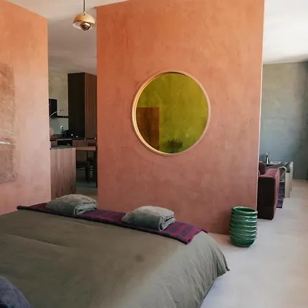 Stylish Boavista King Bed - Casa Da Musica *